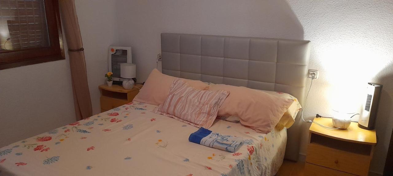 Apartment Los Locos Beach With Balcony And Wi-Fi Torrevieja Exterior photo