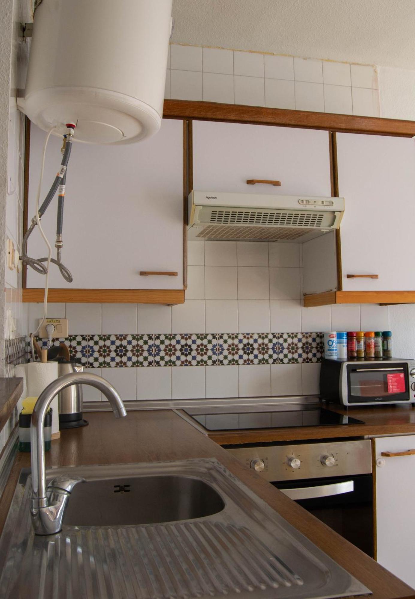 Apartment Los Locos Beach With Balcony And Wi-Fi Torrevieja Exterior photo